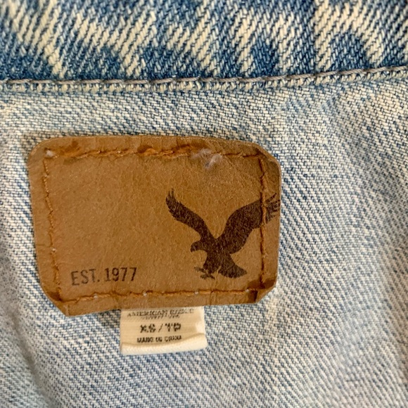 American Eagle Light Jean Distressed Jacket size XS - Picture 2 of 3